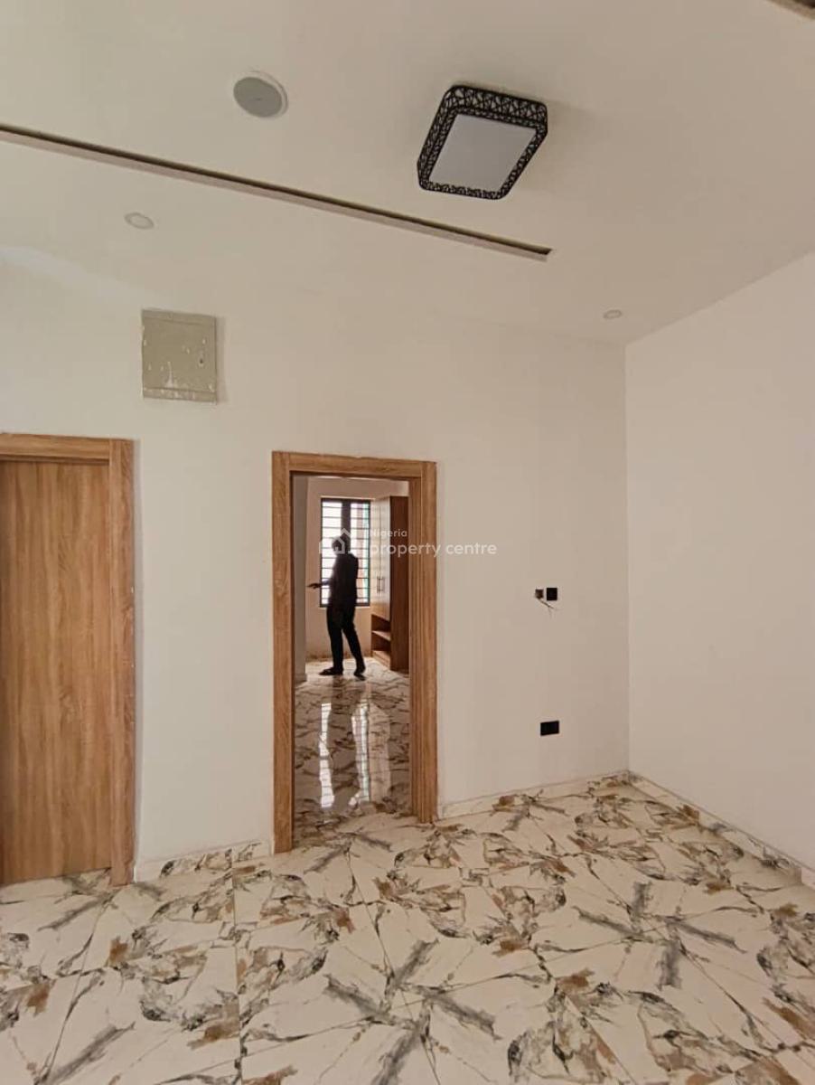 4 Bedroom Semi Detached, Ologolo, Lekki, Lagos, Semi-detached Duplex for Rent