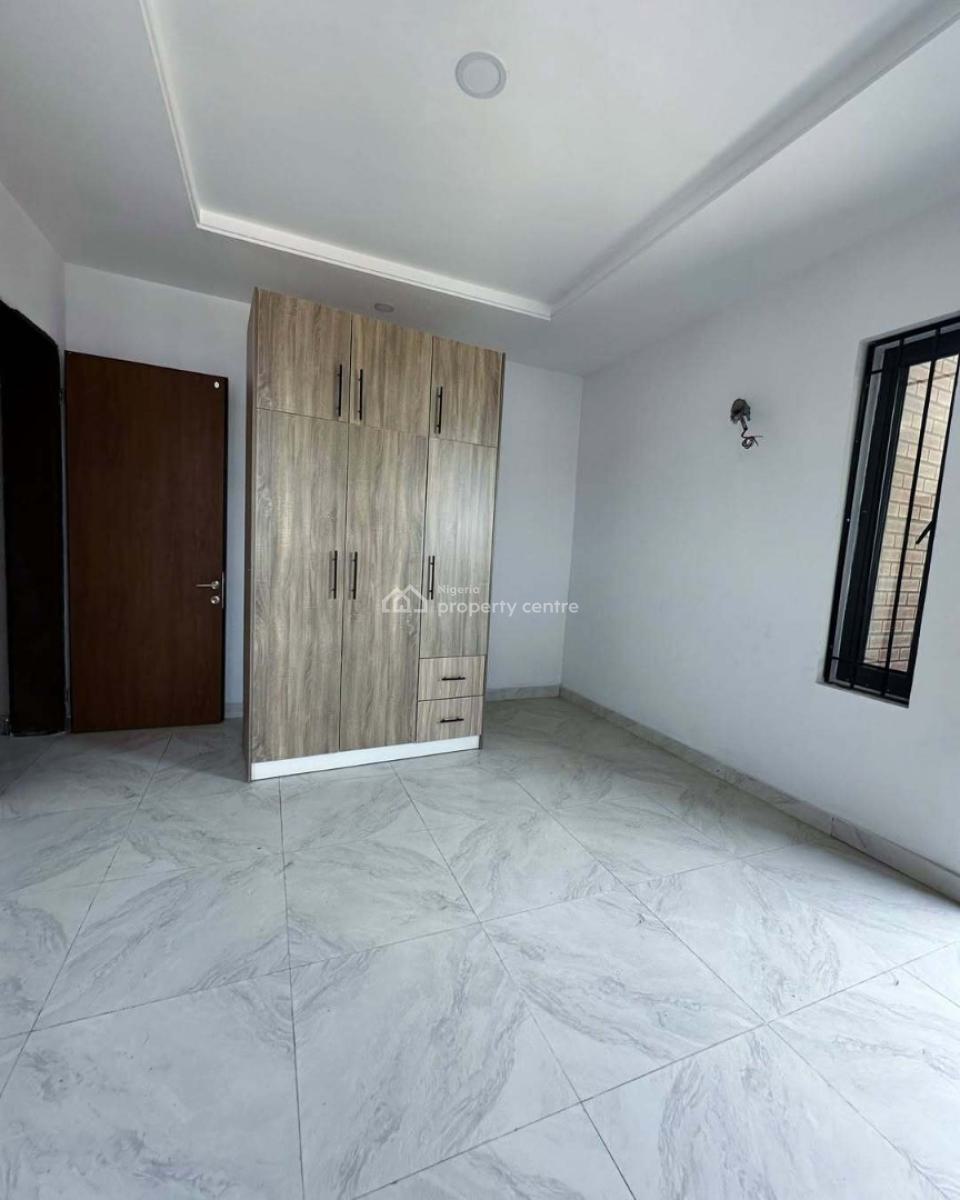 8 Units of 3-bedroom Apartments with Bq, Lekki Phase 1, Lekki, Lagos, Flat / Apartment for Rent