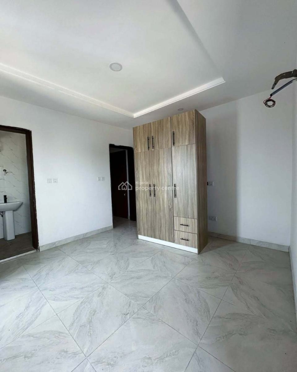 8 Units of 3-bedroom Apartments with Bq, Lekki Phase 1, Lekki, Lagos, Flat / Apartment for Rent