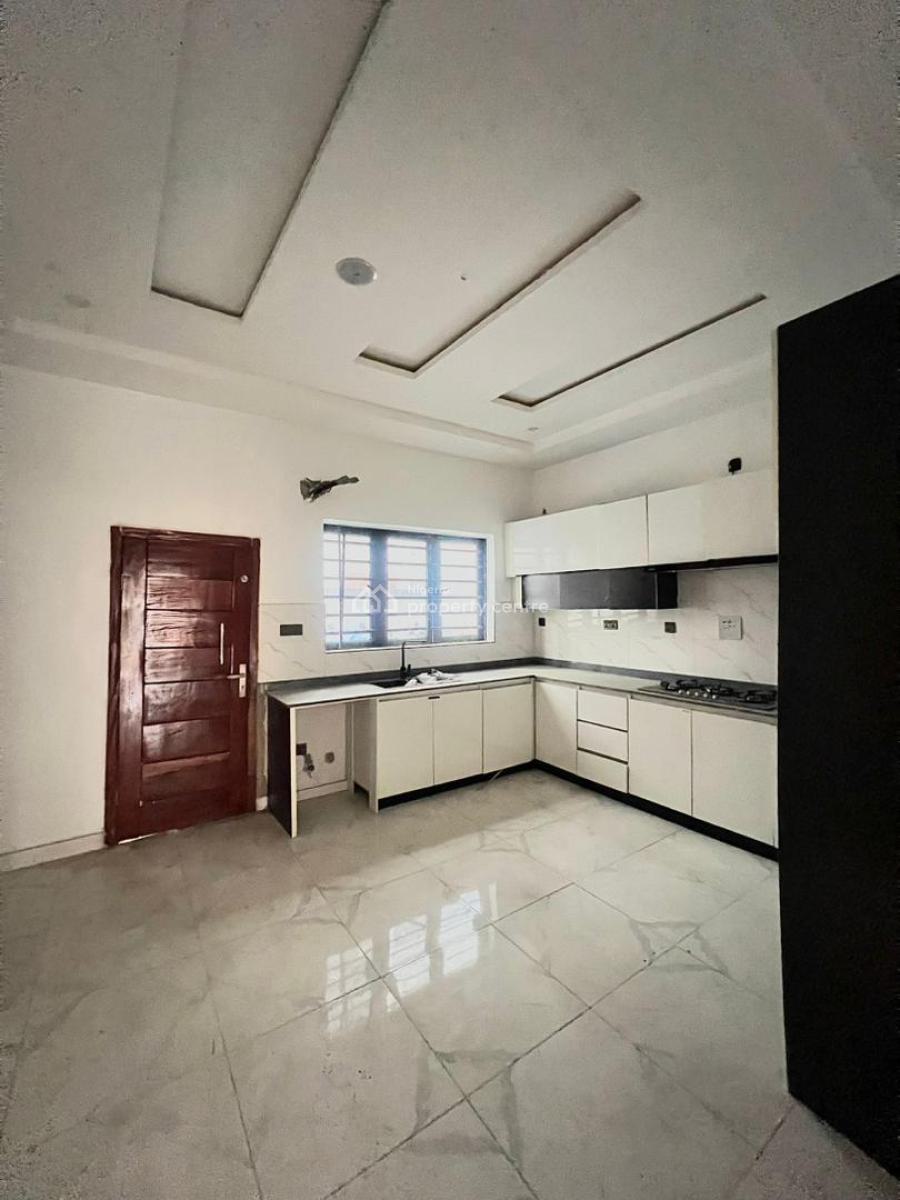 5 Bedrooms Detached Duplex with Cinema, Gym & Boys Quarters, Ologolo, Lekki, Lagos, Detached Duplex for Sale