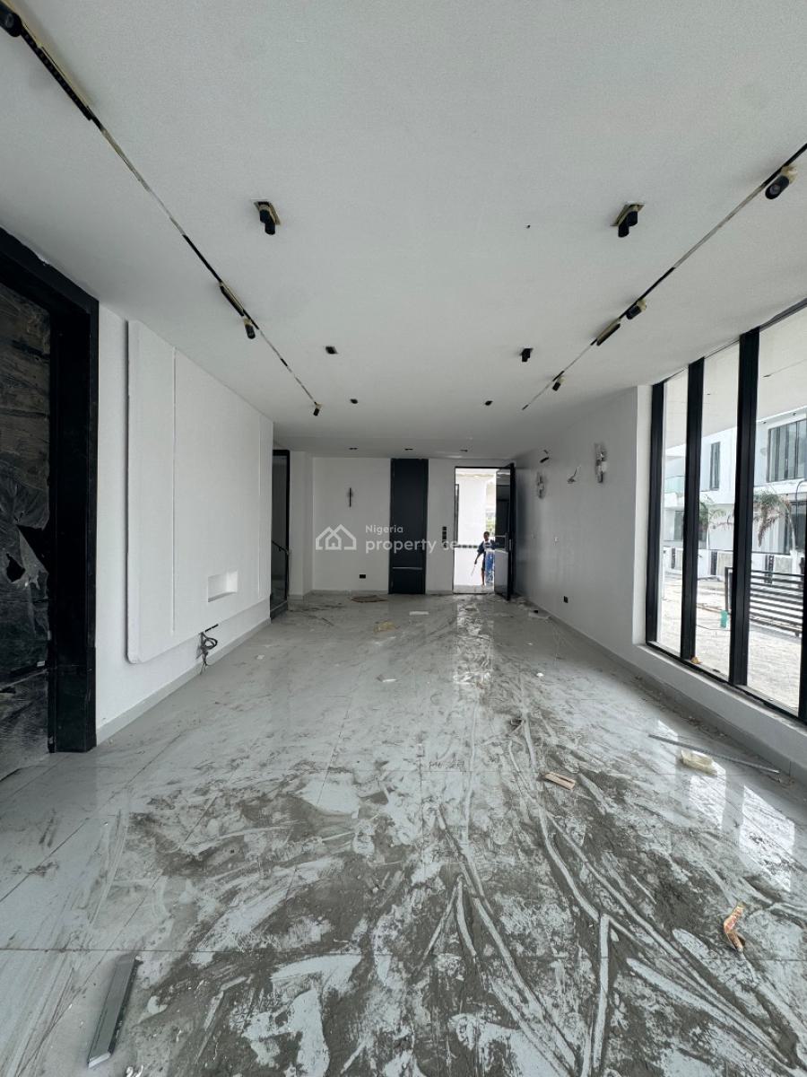 Beautifully Built 5 Bedroom Fully Detached Duplex with Bq and a Pool, Chevron, Lekki Phase 2, Lekki, Lagos, Detached Duplex for Sale