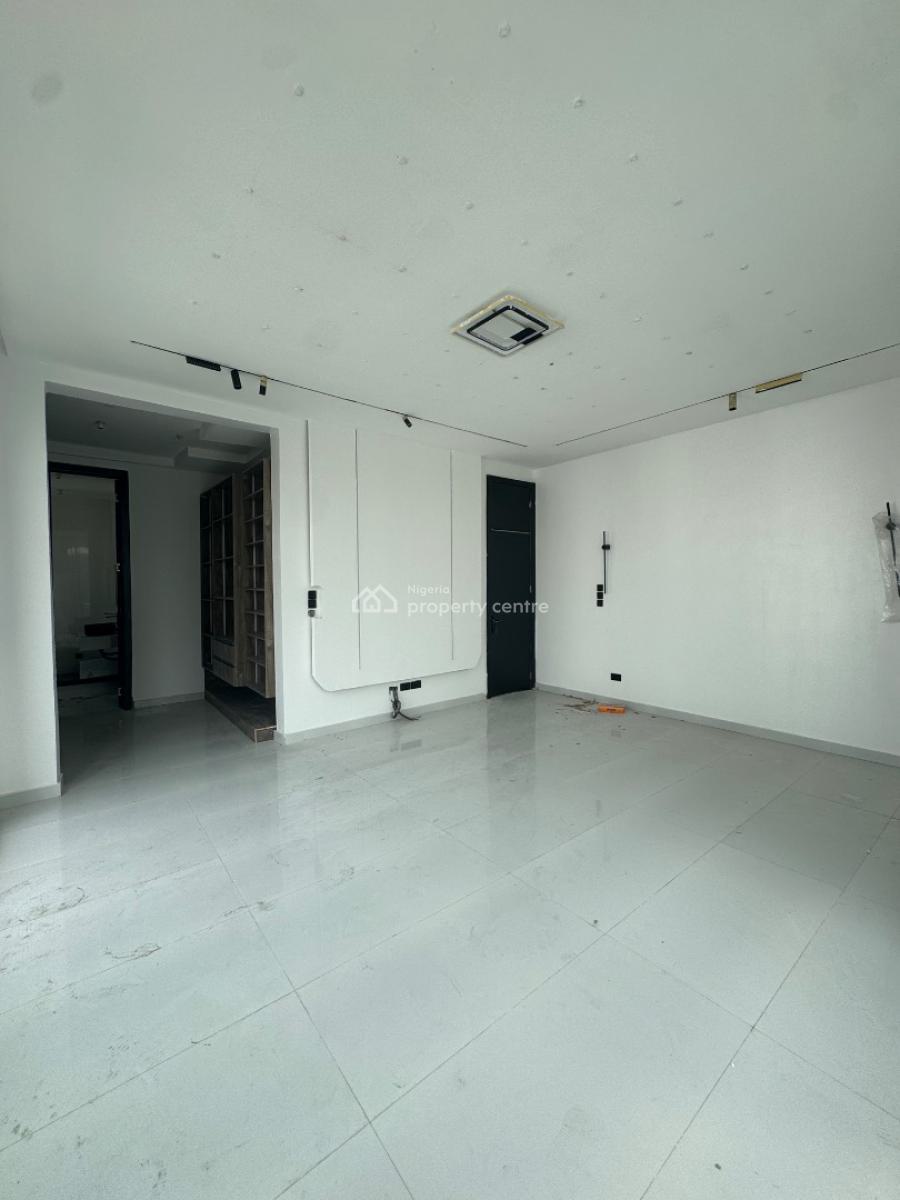 Beautifully Built 5 Bedroom Fully Detached Duplex with Bq and a Pool, Chevron, Lekki Phase 2, Lekki, Lagos, Detached Duplex for Sale