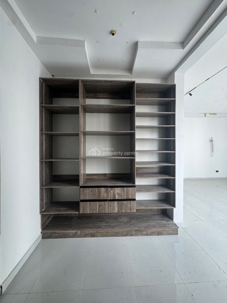 Beautifully Built 5 Bedroom Fully Detached Duplex with Bq and a Pool, Chevron, Lekki Phase 2, Lekki, Lagos, Detached Duplex for Sale