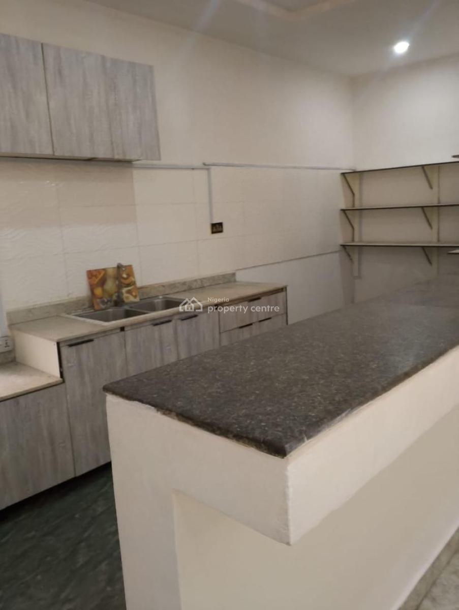 3-bedroom Elevator, Lekki Phase 1, Lekki, Lagos, House for Rent