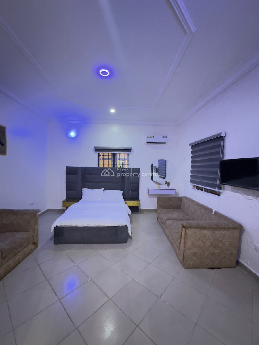 Fully Furnished & Serviced 3 Bedroom Flat, Jahi, Abuja, Flat / Apartment for Rent