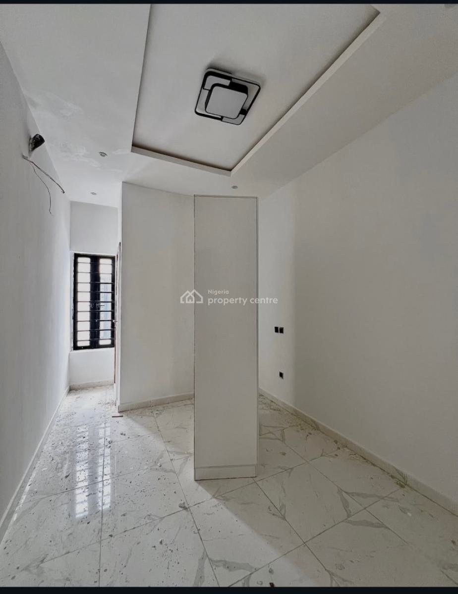 4  Bedroom Terrace Duplex, Ikota, Lekki, Lagos, Terraced Duplex for Sale