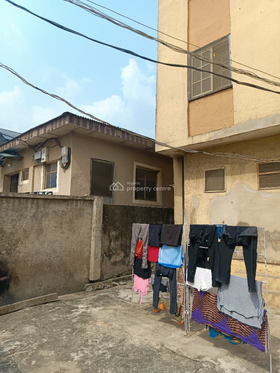 Standard 6 Units of 2 Bedrooms Flats, 2 Storey Building on a Dry Land, Off Gbagada Road, Gbagada, Lagos, Block of Flats for Sale