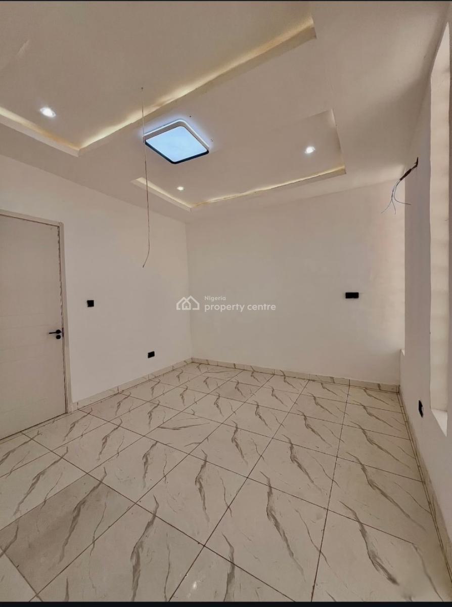 4 Bedroom Duplex, Ikota, Lekki, Lagos, Terraced Duplex for Sale