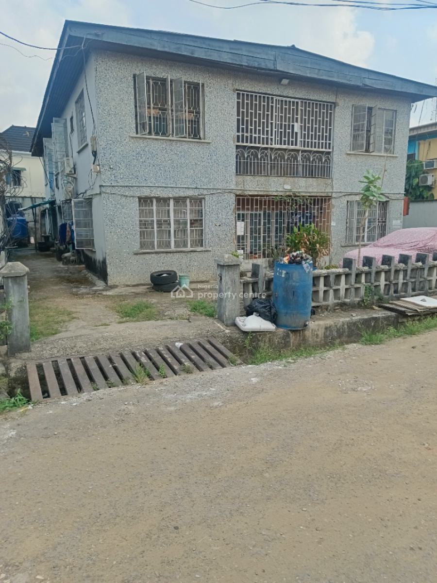 Standard 3 Bedroom Flat of 4 Units Storey Building, Ilupeju Estate, Ilupeju, Lagos, Block of Flats for Sale