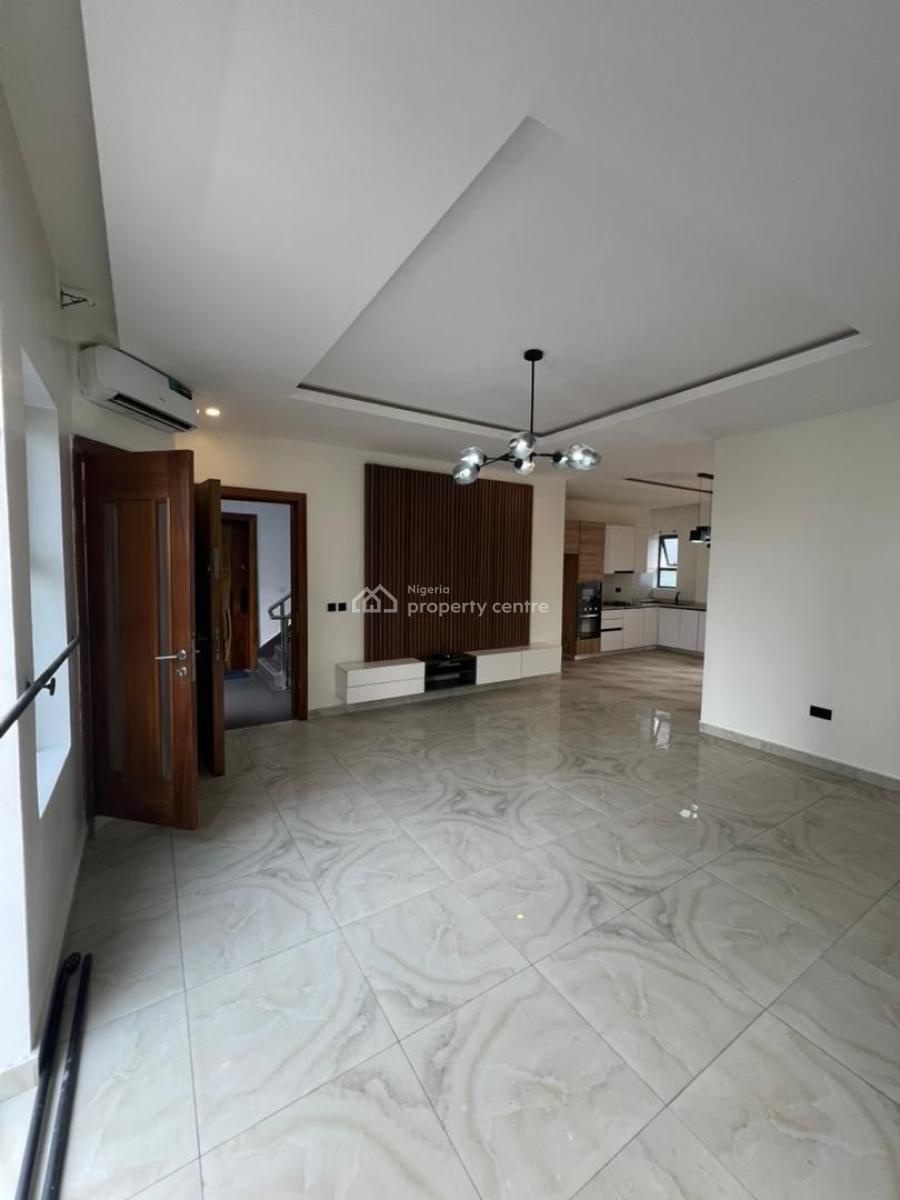 Exclusive Serviced 2 Bedrooms Luxury Maisonette Apartment, Lekki Phase 1, Lekki, Lagos, Flat / Apartment for Rent