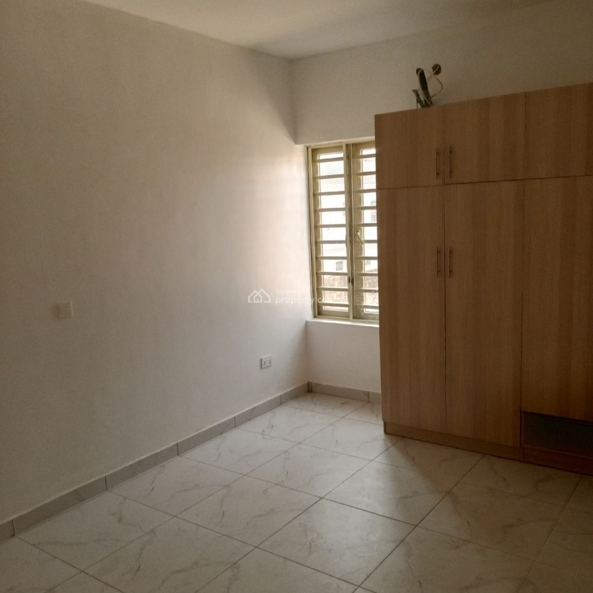 Newly Built 2 Bedrooms Apartment ( Upstairs and Ground Floor), Lekki Pennusula Scheme 2, Abraham Adesanya, Ogombo, Ajah, Lagos, Flat / Apartment for Rent