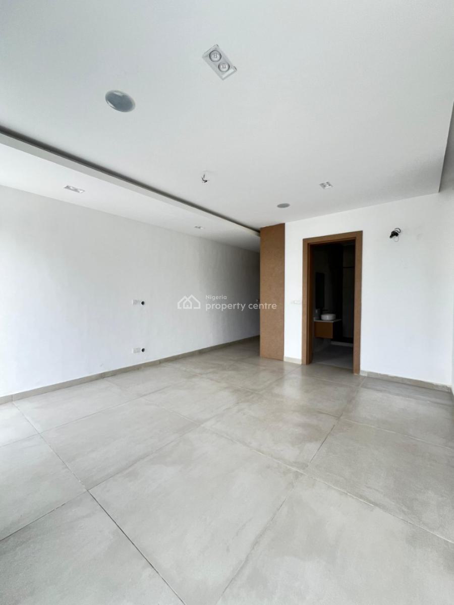 Spaciously Built 5 Bedrooms Detached with Private Cinema, Pool, Bq, Lekki Phase 1, Lekki, Lagos, Detached Duplex for Sale