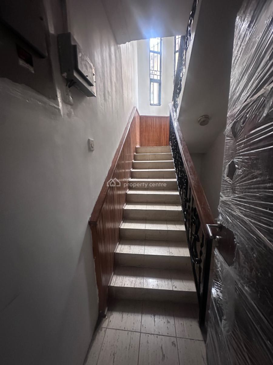 5 Bedroom Duplex with Bq, Lekki Phase 1, Lekki, Lagos, Semi-detached Duplex for Rent