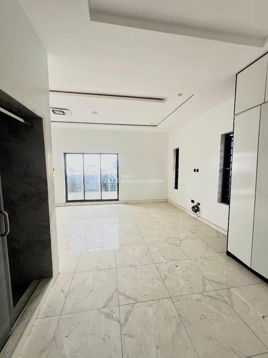 Spacious 5 Bedrooms Fully Detached House + Bq, Ologolo, Lekki, Lagos, Detached Duplex for Sale