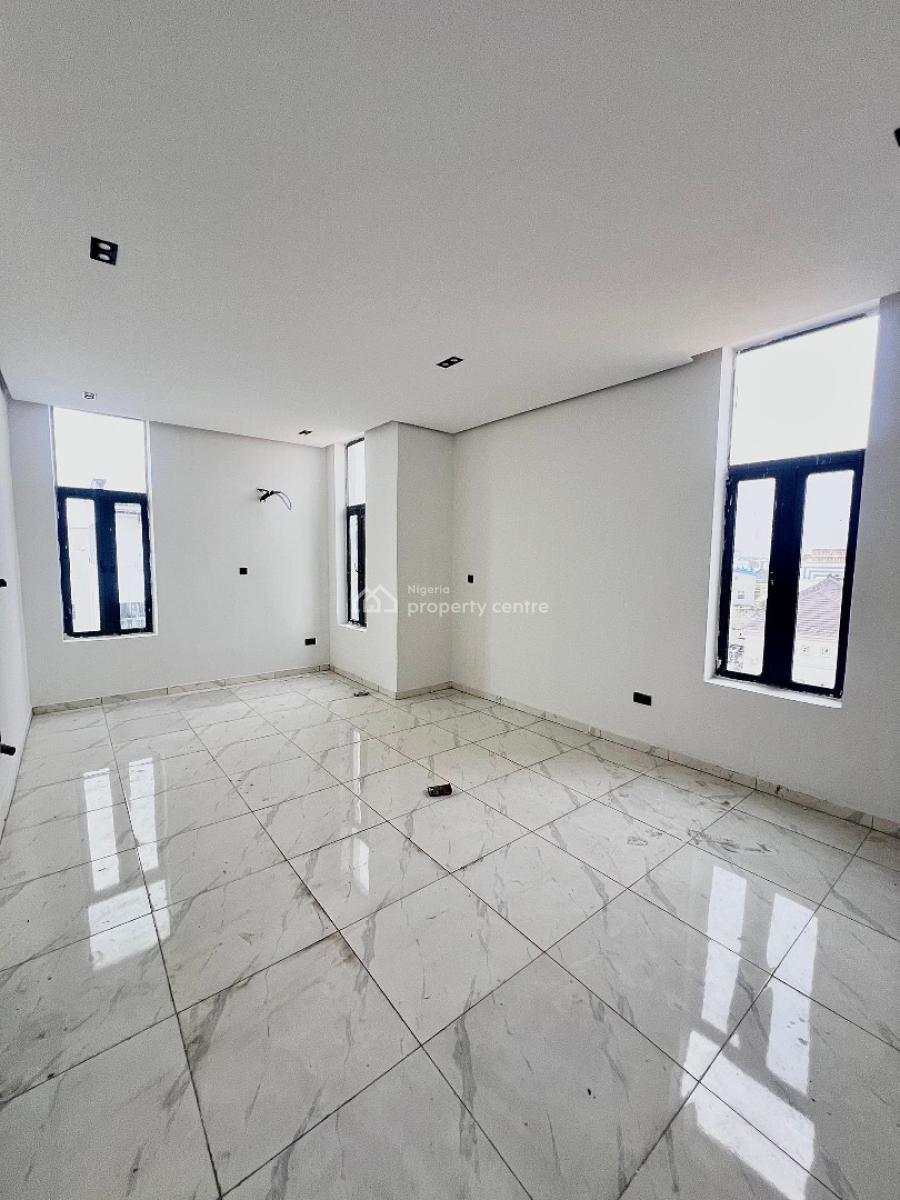 Spacious 1 Bedroom Apartment, Ologolo, Lekki, Lagos, Flat / Apartment for Sale