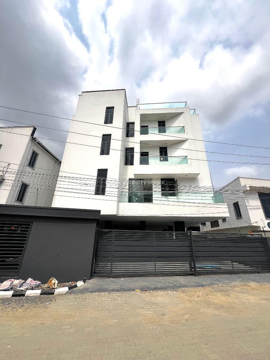 Spacious 1 Bedroom Apartment, Ologolo, Lekki, Lagos, Flat / Apartment for Sale