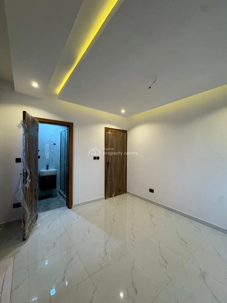 Luxury  Finished 3  Bedrooms Apartment with a Bq, Ikate Elegushi, Lekki, Lagos, Flat / Apartment for Sale