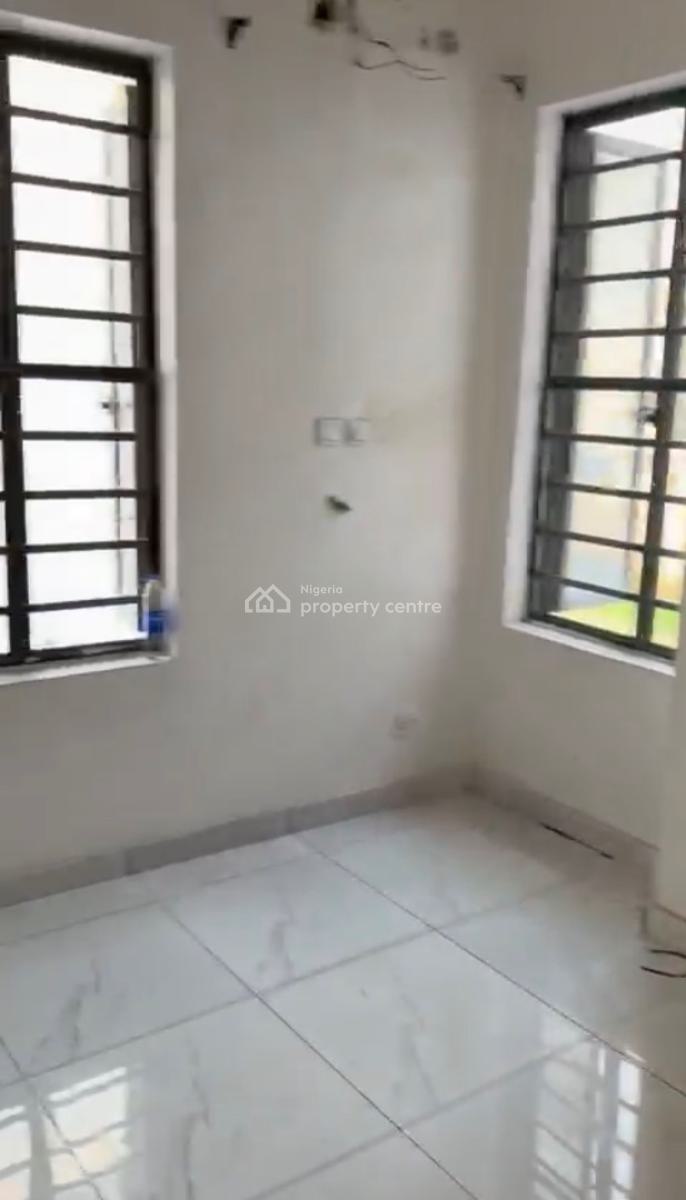 Self Contain, Emcel Court, Orchid, Lekki Expressway, Lekki, Lagos, Self Contain (single Rooms) for Rent