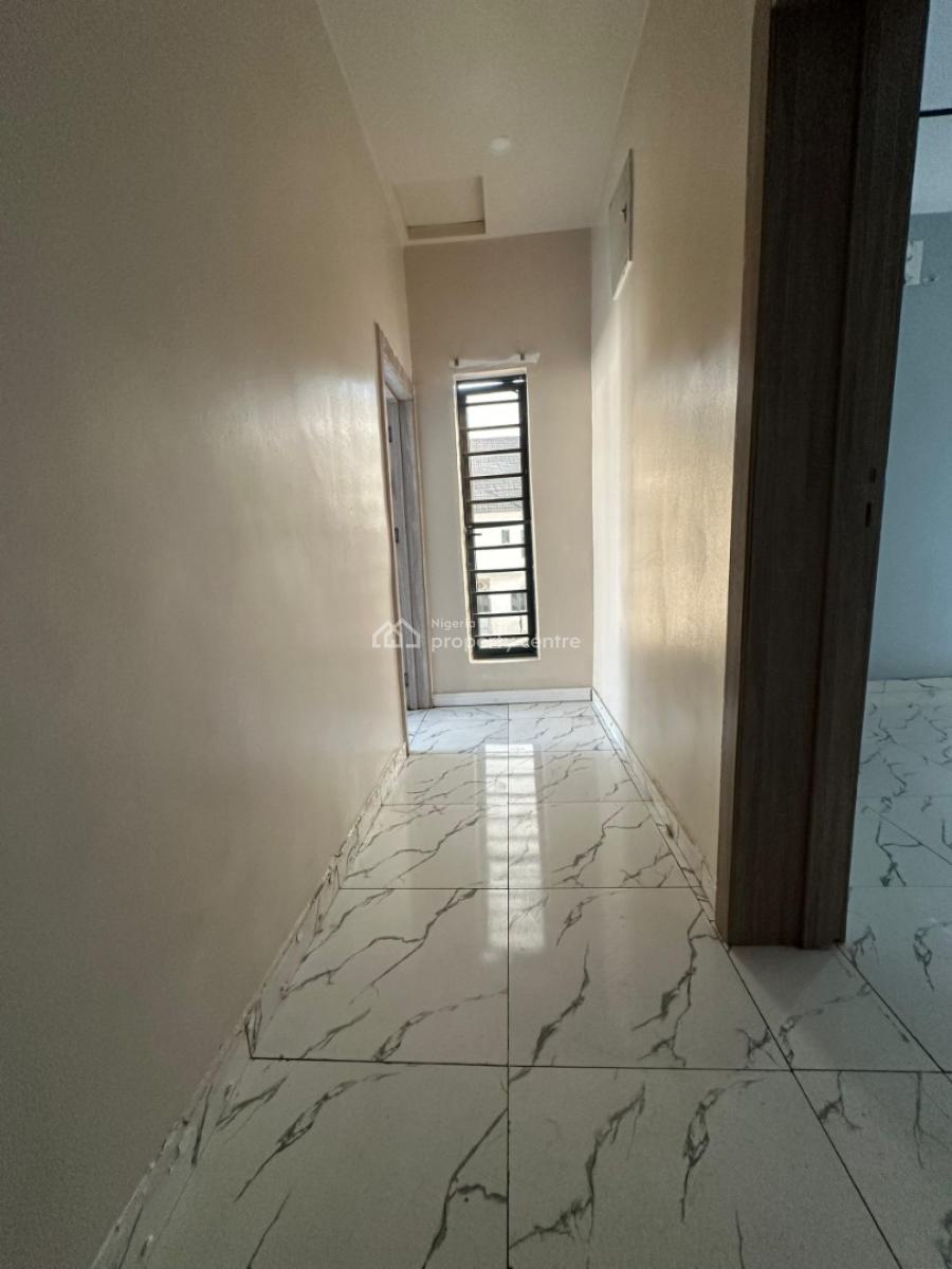 Well.maintained 3 Bedrooms Terraced Duplex, Ikota Gra, Ikota, Lekki, Lagos, Terraced Duplex for Rent