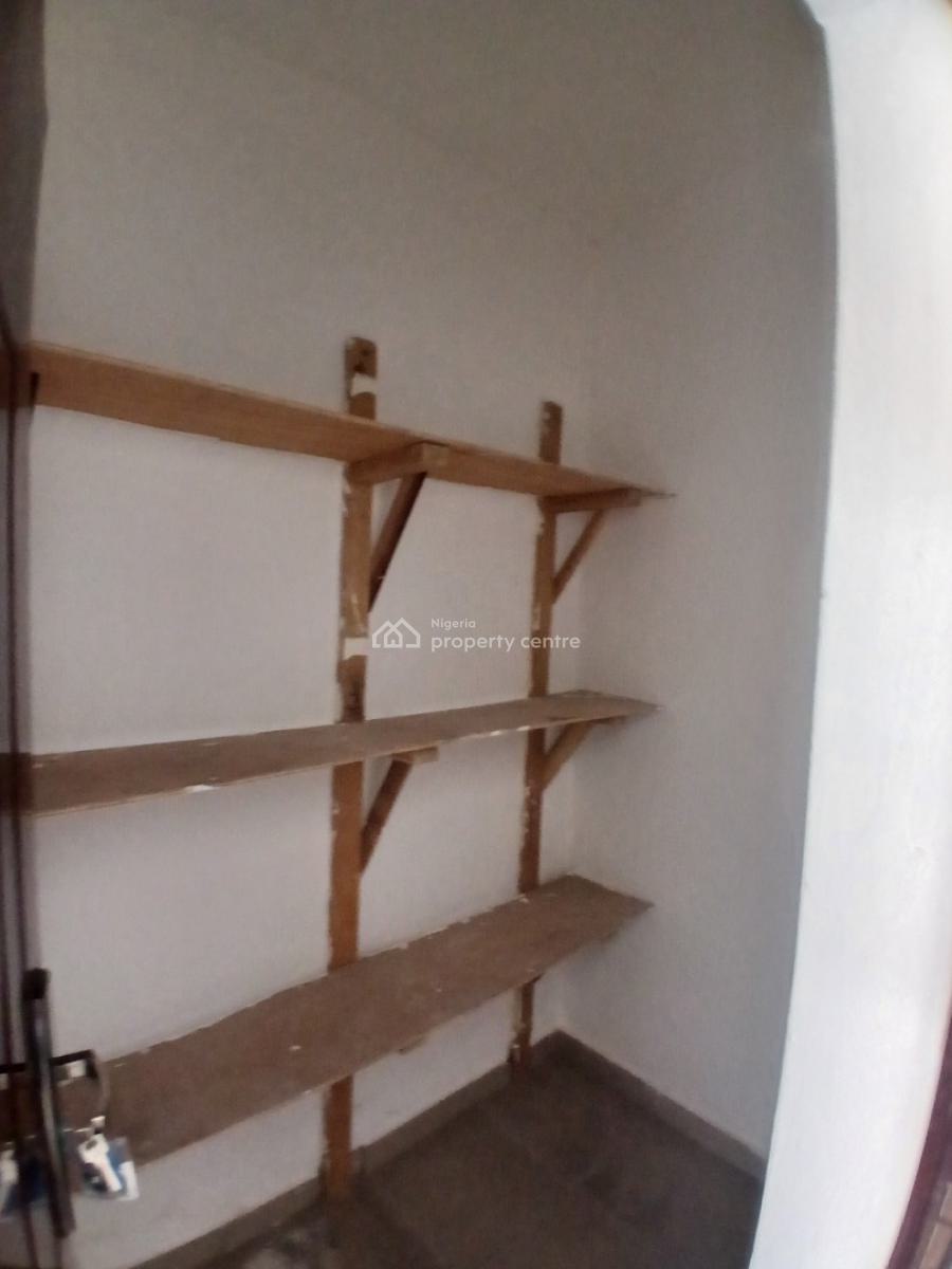 Nice 2 Bedrooms Terraced Duplex, Apo Resettlement, Apo, Abuja, Terraced Duplex for Rent