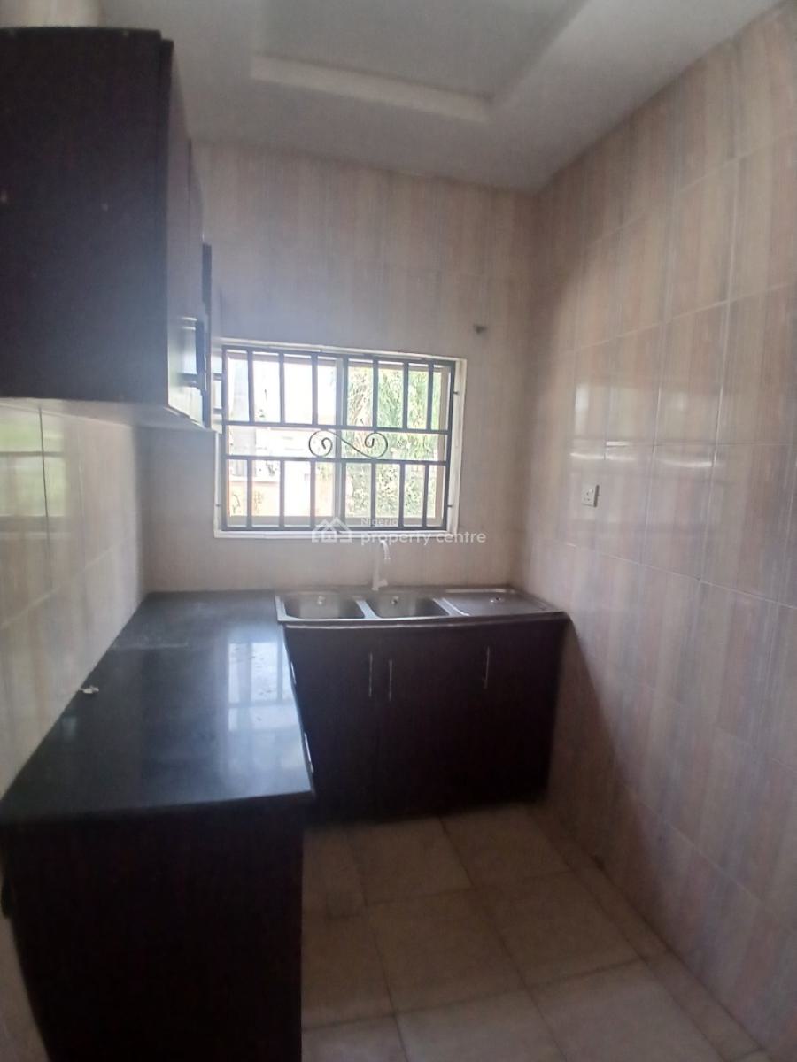 Nice 2 Bedrooms Terraced Duplex, Apo Resettlement, Apo, Abuja, Terraced Duplex for Rent