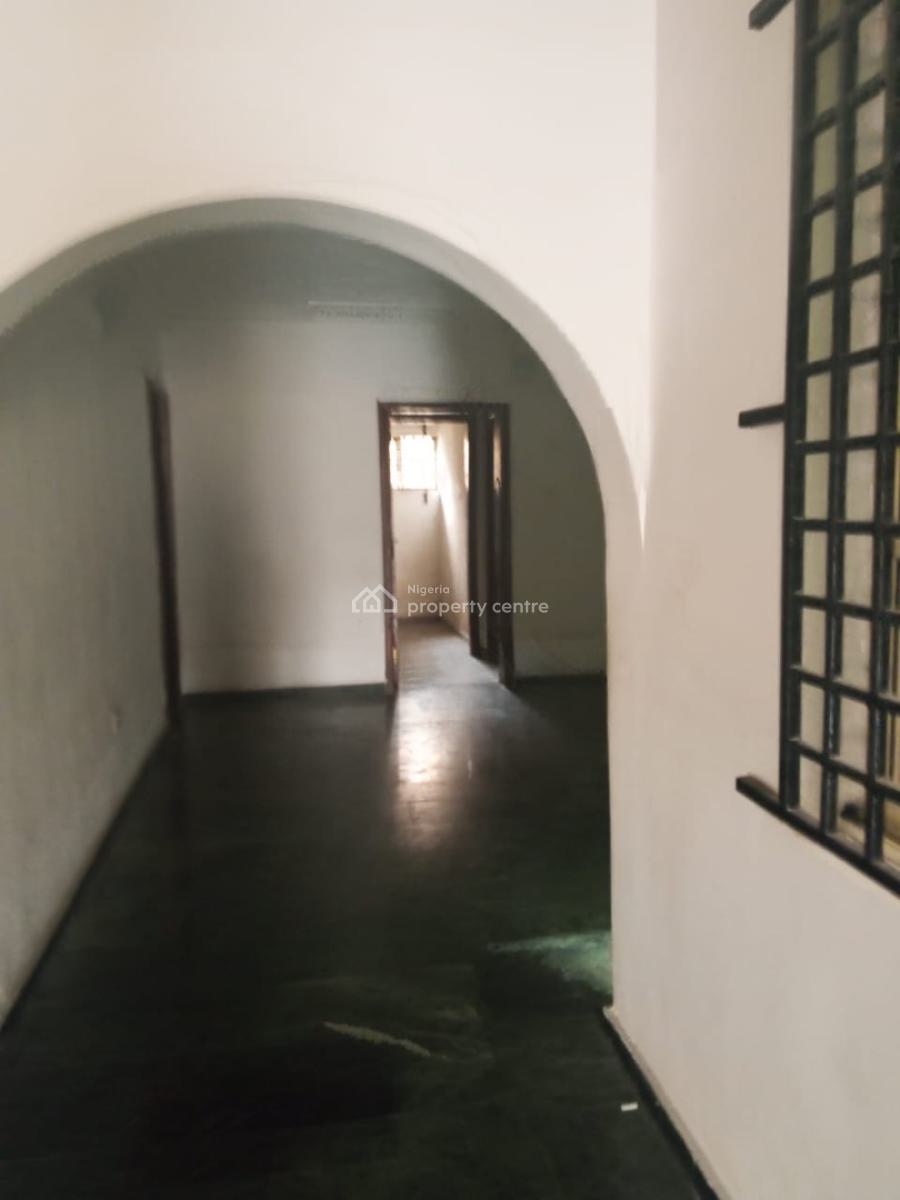 Neatly Used 5 Bedrooms Semi Detached Duple, Gate a, Gra, Ogudu, Lagos, Semi-detached Duplex for Rent