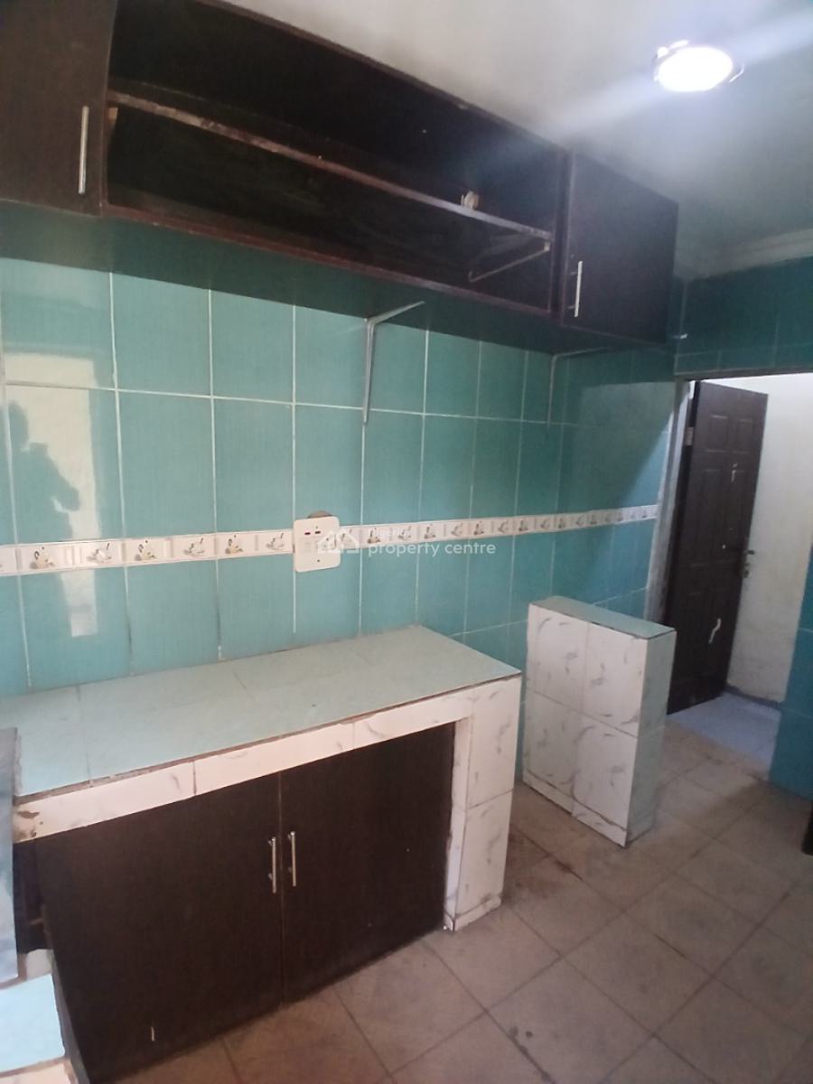Spacious 3 Bedrooms, American International, Durumi, Abuja, Flat / Apartment for Rent