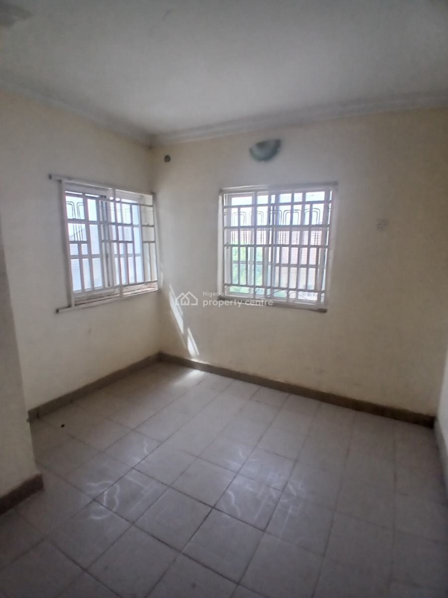 Spacious 3 Bedrooms, American International, Durumi, Abuja, Flat / Apartment for Rent
