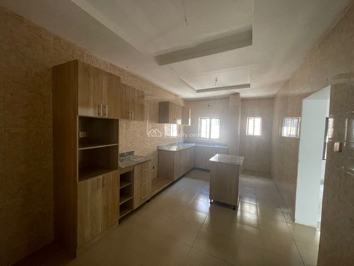 Luxury New 4 Bedrooms En-suite Semi-detached Duplex + Bq, Gaduwa, Abuja, Semi-detached Duplex for Sale