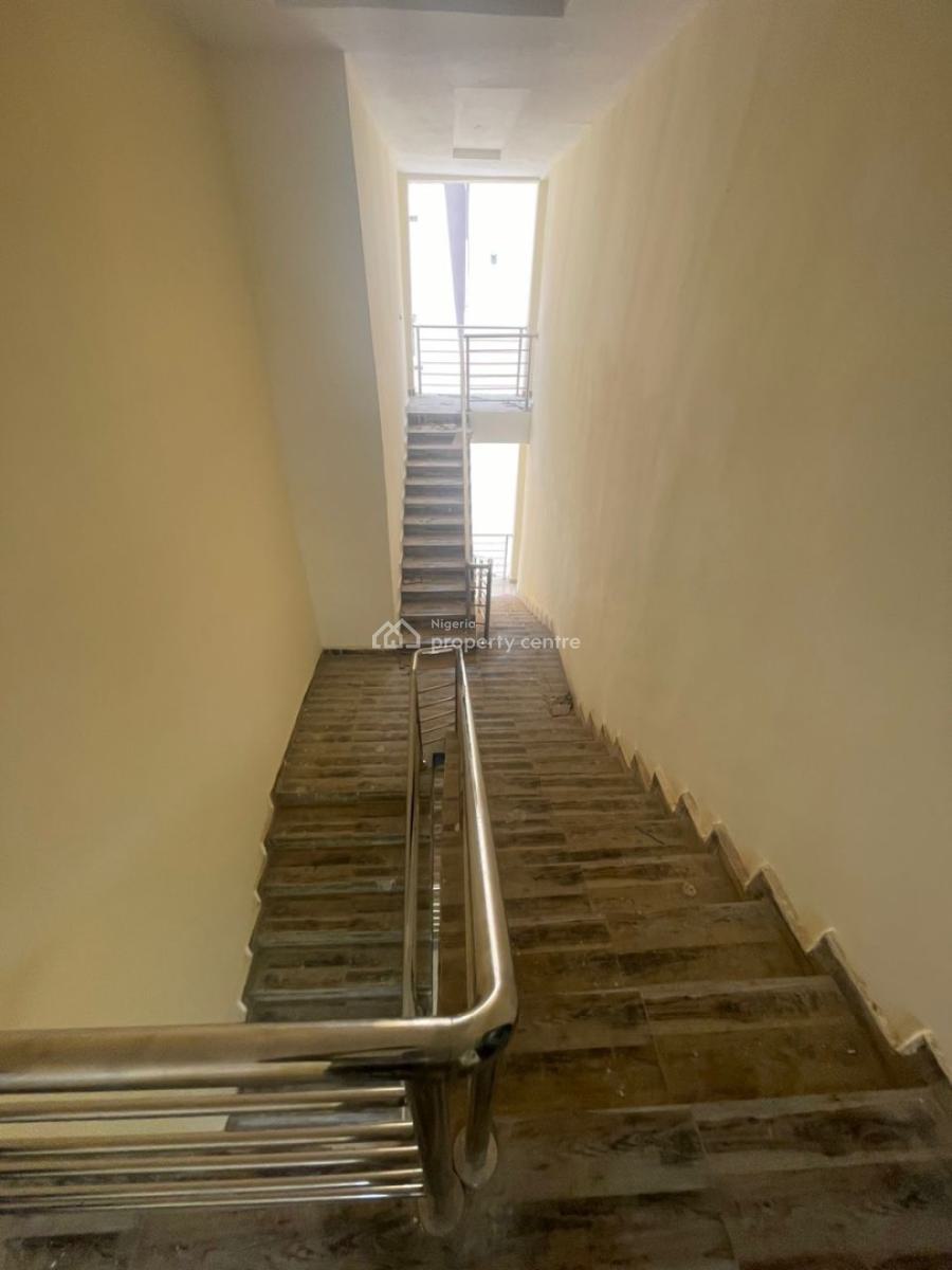 Luxury New 4 Bedrooms En-suite Semi-detached Duplex + Bq, Gaduwa, Abuja, Semi-detached Duplex for Sale