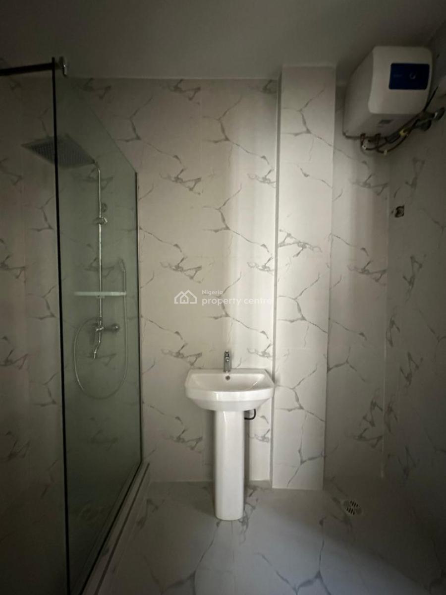 𝐁𝐑𝐀𝐍𝐃 𝐍𝐄𝐖 4 𝐁𝐄𝐃𝐑𝐎𝐎𝐌 Semi 𝐃𝐄𝐓𝐀𝐂𝐇𝐄𝐃 𝐃𝐔𝐏𝐋𝐄𝐗, Lekki Phase 1, Lekki, Lagos, Semi-detached Duplex for Rent