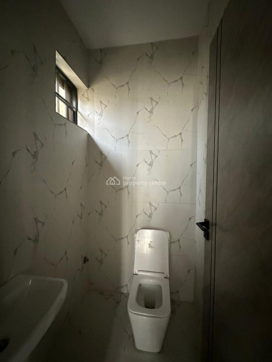 𝐁𝐑𝐀𝐍𝐃 𝐍𝐄𝐖 4 𝐁𝐄𝐃𝐑𝐎𝐎𝐌 Semi 𝐃𝐄𝐓𝐀𝐂𝐇𝐄𝐃 𝐃𝐔𝐏𝐋𝐄𝐗, Lekki Phase 1, Lekki, Lagos, Semi-detached Duplex for Rent