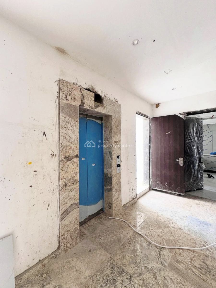 Massive 4 Bedroom Maisonnette, Banana Island, Ikoyi, Lagos, Terraced Duplex for Sale