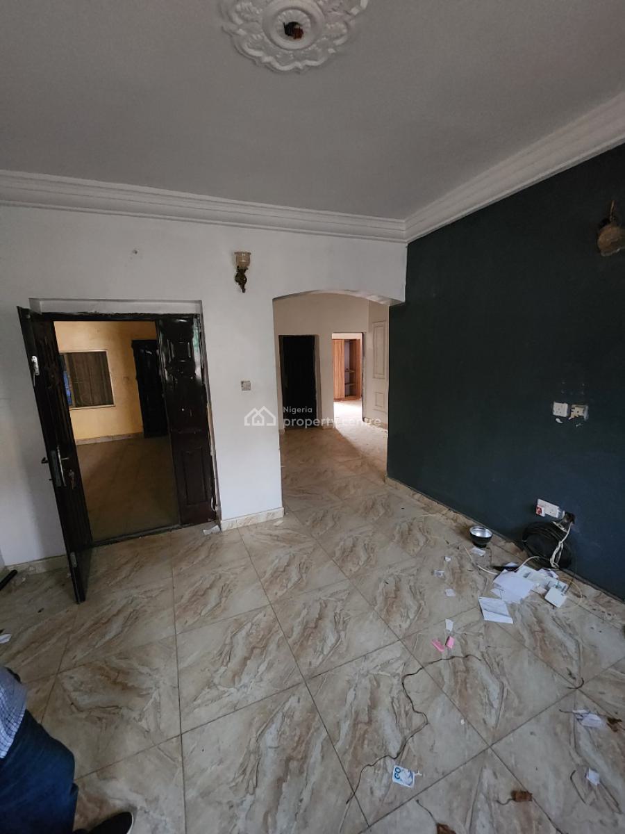 Luxury Two Bedrooms Flat, News Engineering Road, Dawaki, Gwarinpa, Abuja, Flat / Apartment for Rent