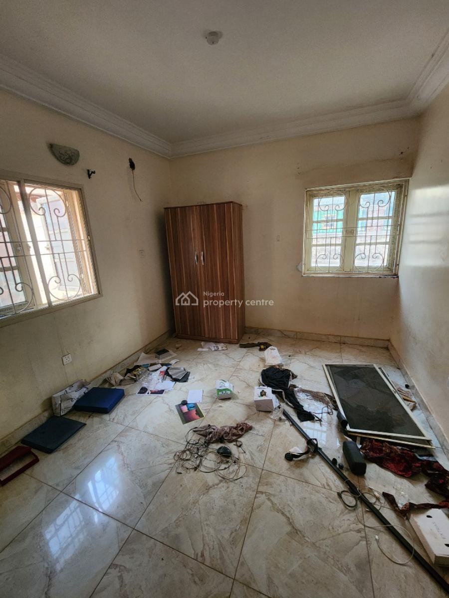 Luxury Two Bedrooms Flat, News Engineering Road, Dawaki, Gwarinpa, Abuja, Flat / Apartment for Rent