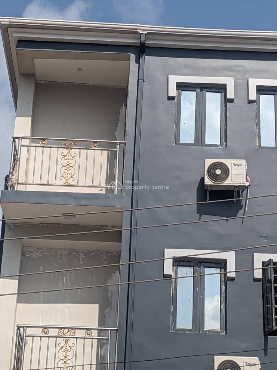 Spacious 2 Bedrooms Flat, Off Awolowo Road, Ikoyi South West, Ikoyi, Lagos, Flat / Apartment for Rent