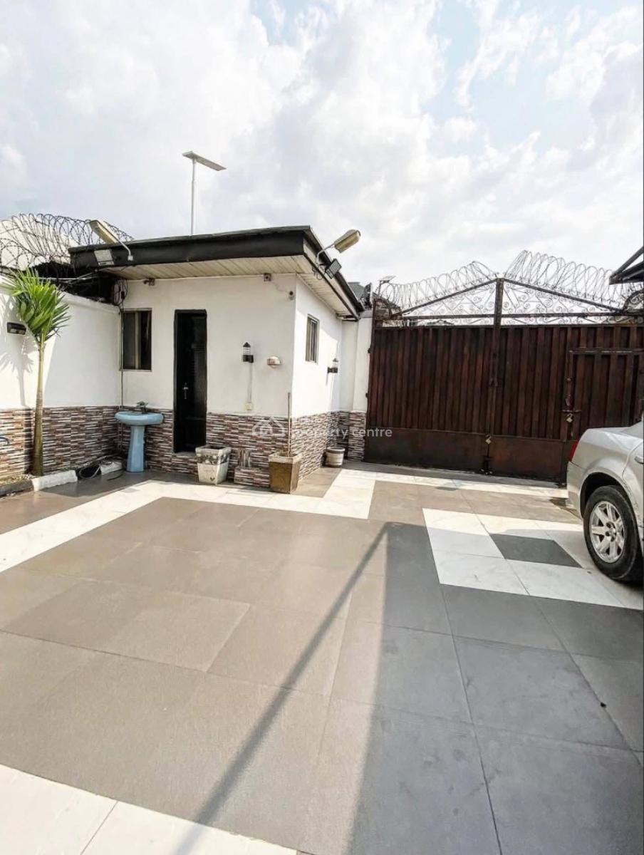 Well Located and Exquisite 5 Bedroom Detached Duplex, St. Johns Iwofe, Rumolumeni, Port Harcourt, Rivers, Detached Duplex for Sale