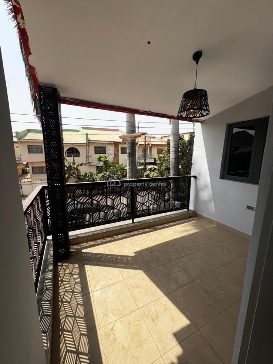Beautiful 4 Bedroom Semi Detached Well Renovated Duplex,2 Rooms Bq, Kado, Abuja, Semi-detached Duplex for Sale