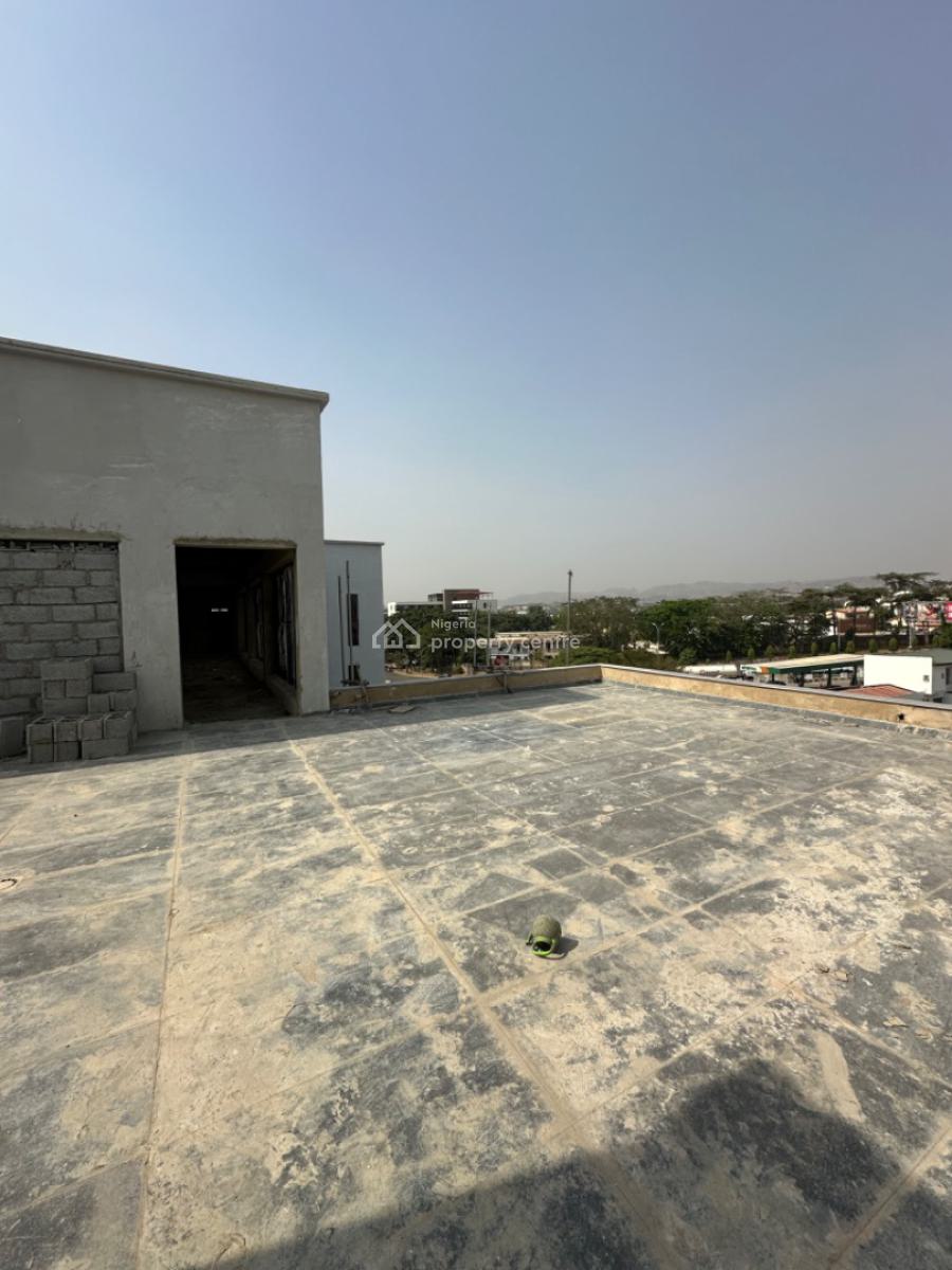 370 Square Metres Office/shop 𝐒𝐏𝐀𝐂𝐄𝐒, Wuse 2, Abuja, Plaza / Complex / Mall for Rent