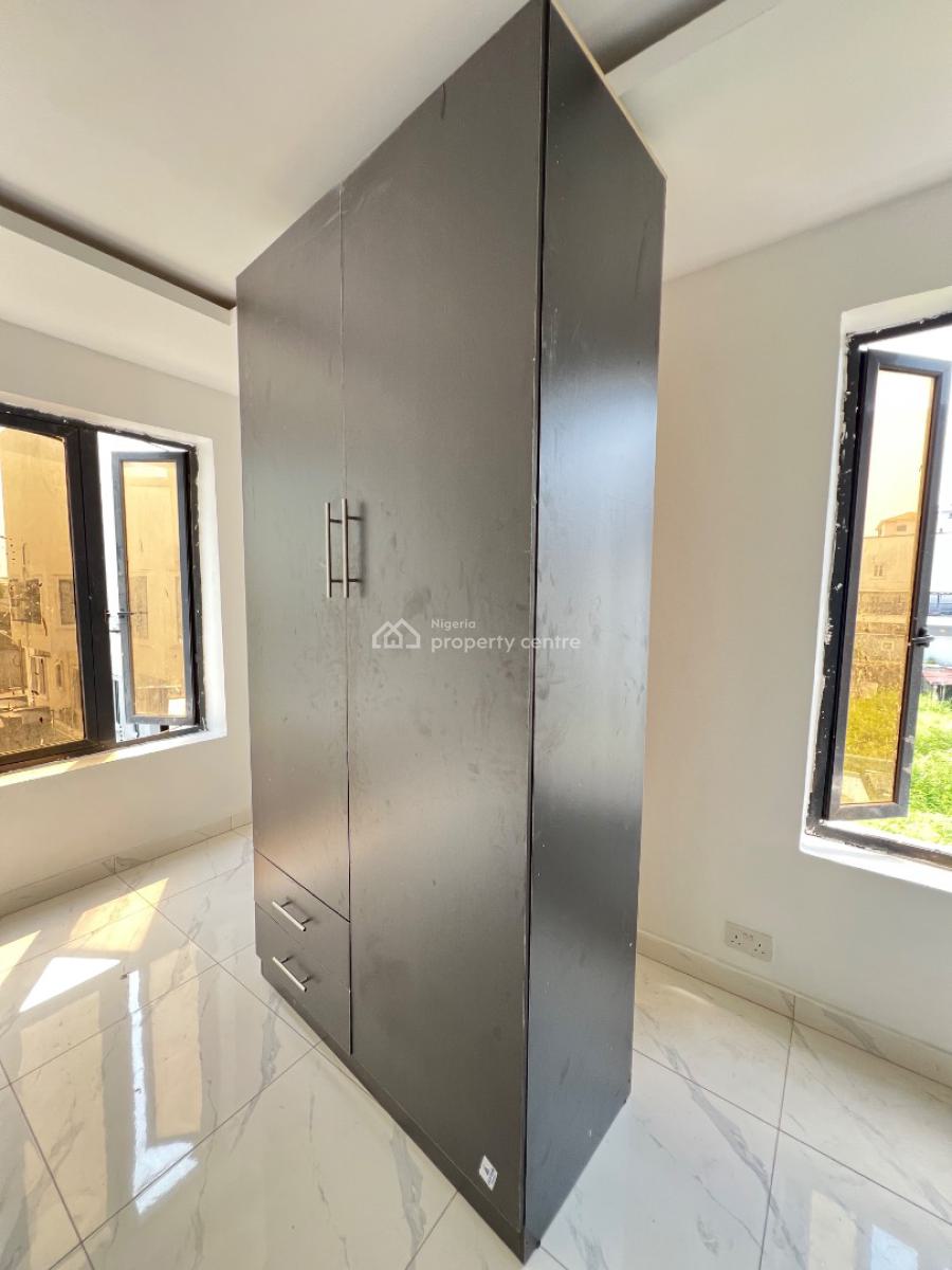 Standard 2 Bedroom Apartment with and Elevator in a Mini Estate, Lekki Phase 1, Lekki, Lagos, Block of Flats for Sale