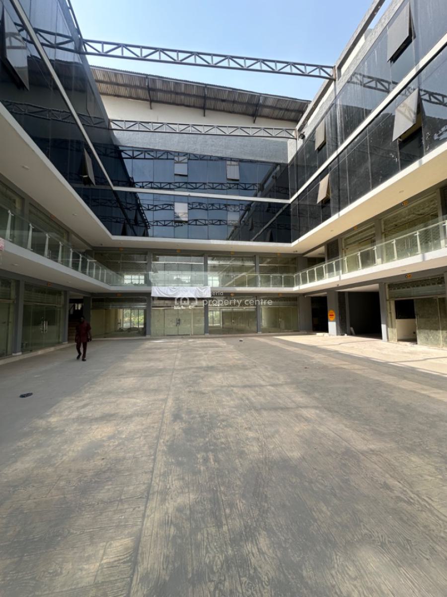 40 Sqm Shop/office Space, Wuse 2, Abuja, Plaza / Complex / Mall for Rent