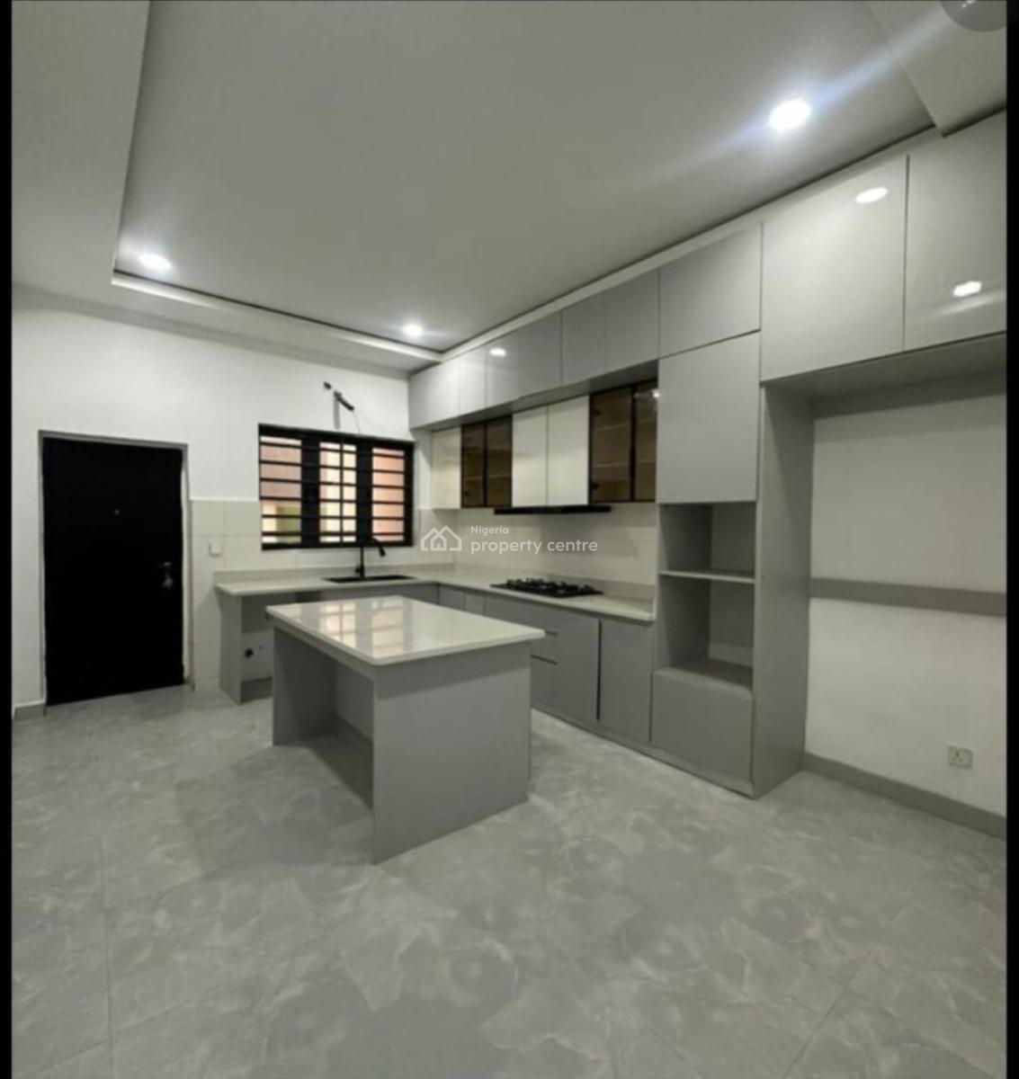 3 Bedroom Apartment with a Bq, Rhs Lekki, Lekki Phase 1, Lekki, Lagos, Flat / Apartment for Rent