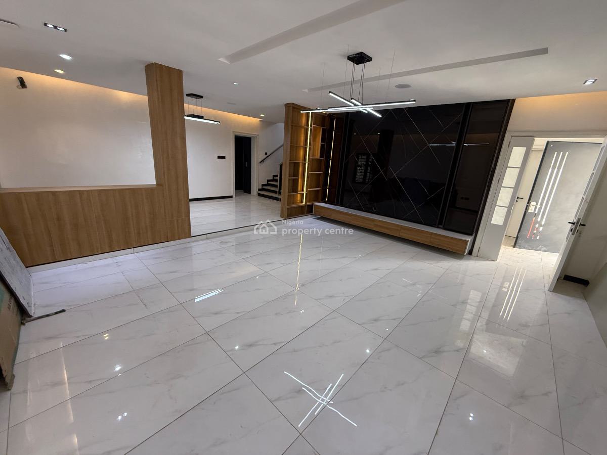 a Premium Contemporary Home in a Cozy Neighborhood, Guzape District, Abuja, Detached Duplex for Sale