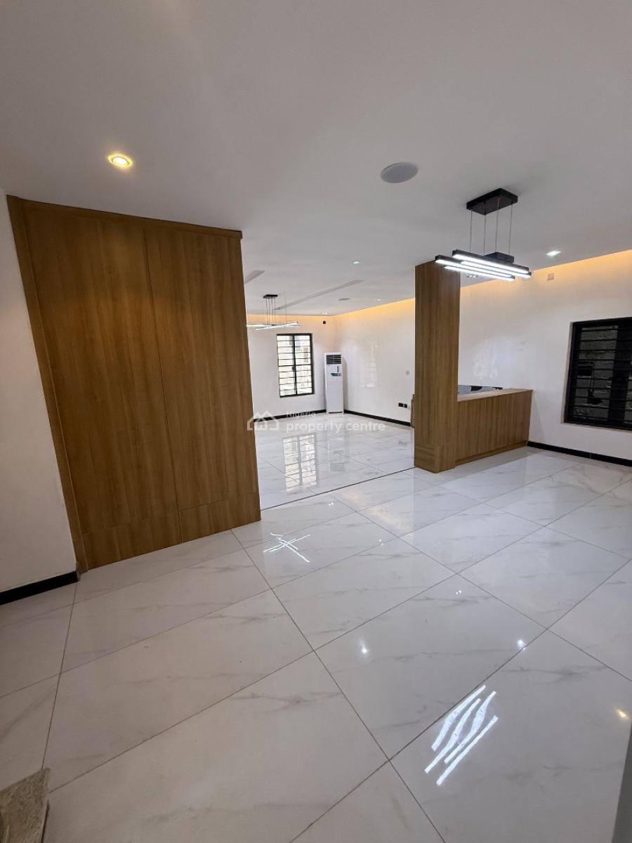 a Premium Contemporary Home in a Cozy Neighborhood, Guzape District, Abuja, Detached Duplex for Sale