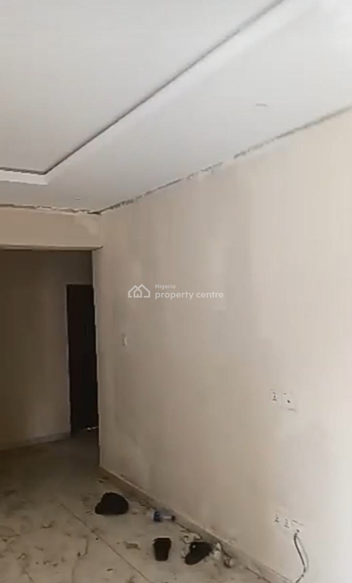 Renovated 2 Bedroom Bungalow { Video}, University View Estate, Olokonla, Ajah, Lagos, Flat / Apartment for Rent