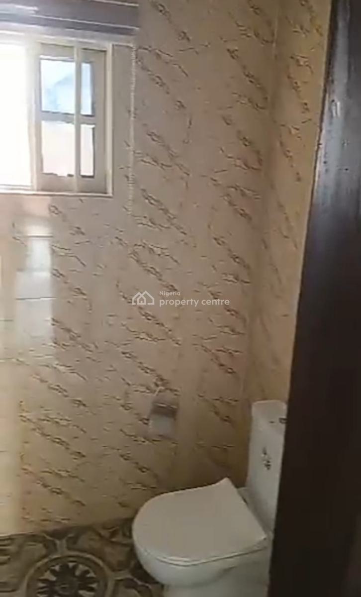 Renovated 2 Bedroom Bungalow { Video}, University View Estate, Olokonla, Ajah, Lagos, Flat / Apartment for Rent