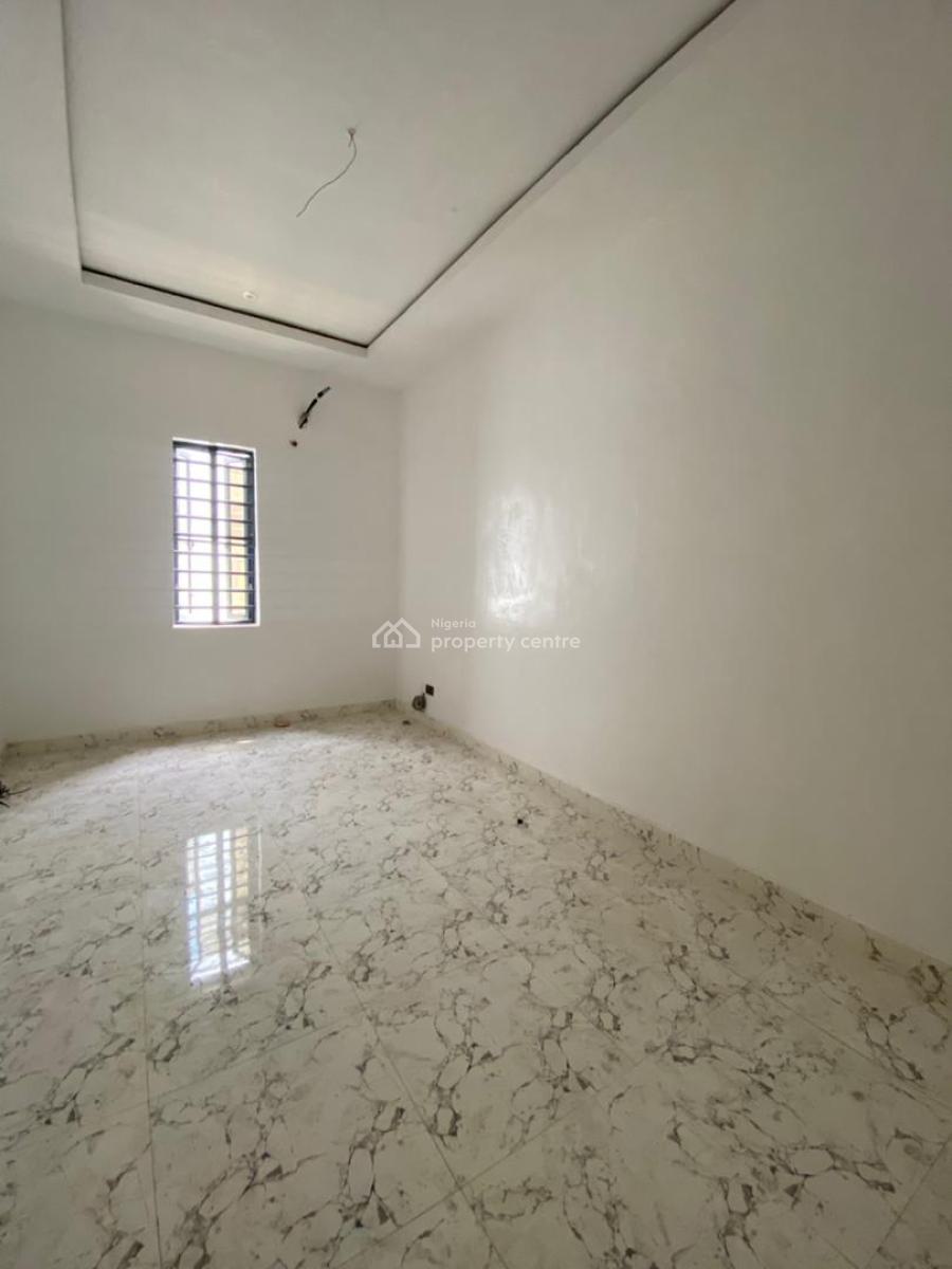 Luxury 3 Bedroom Terrace Duplex with Modern Amenities in a Secure Area, Mobil Road, Lekki, Lagos, Terraced Duplex for Sale