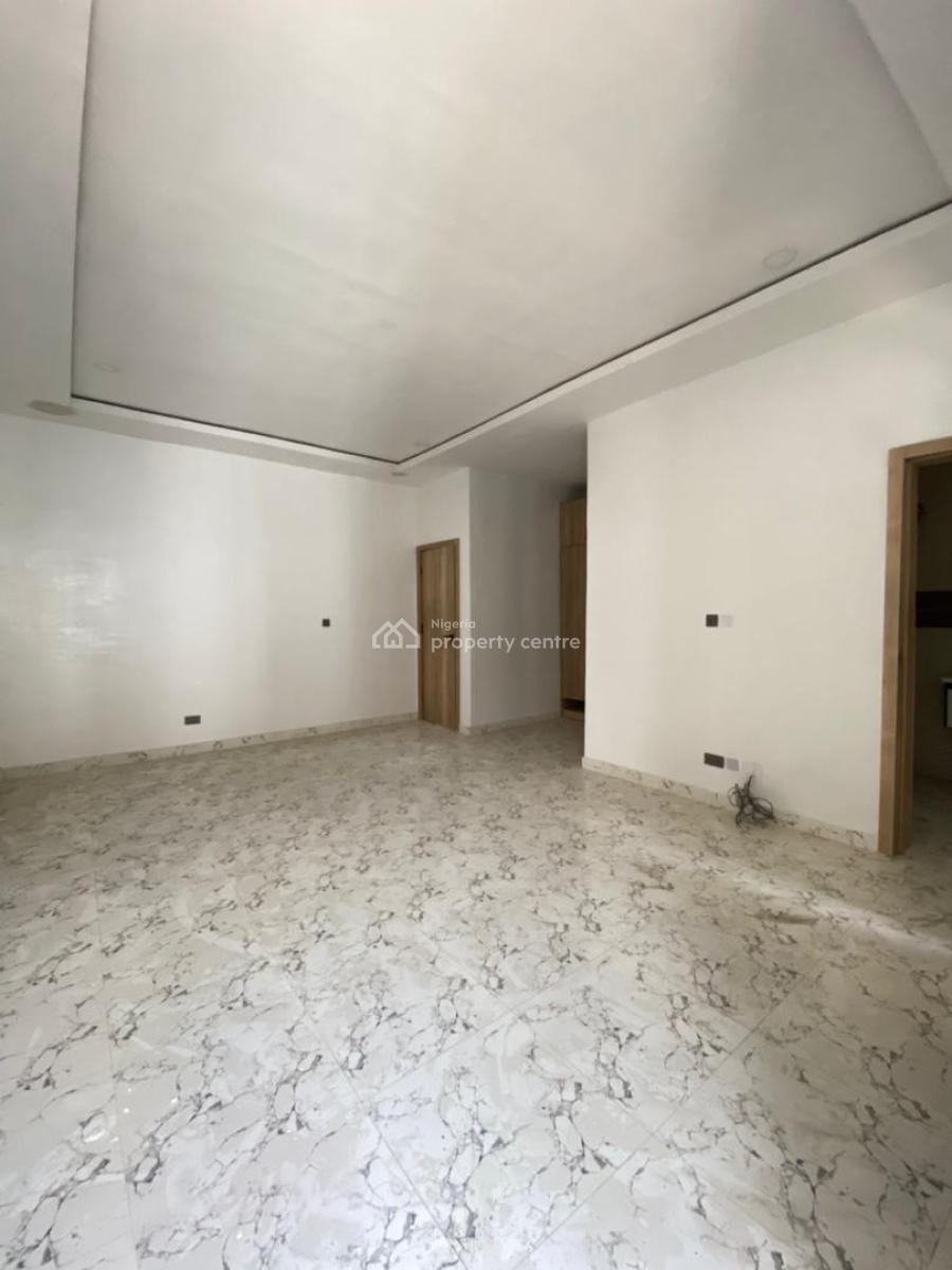 Luxury 3 Bedroom Terrace Duplex with Modern Amenities in a Secure Area, Mobil Road, Lekki, Lagos, Terraced Duplex for Sale