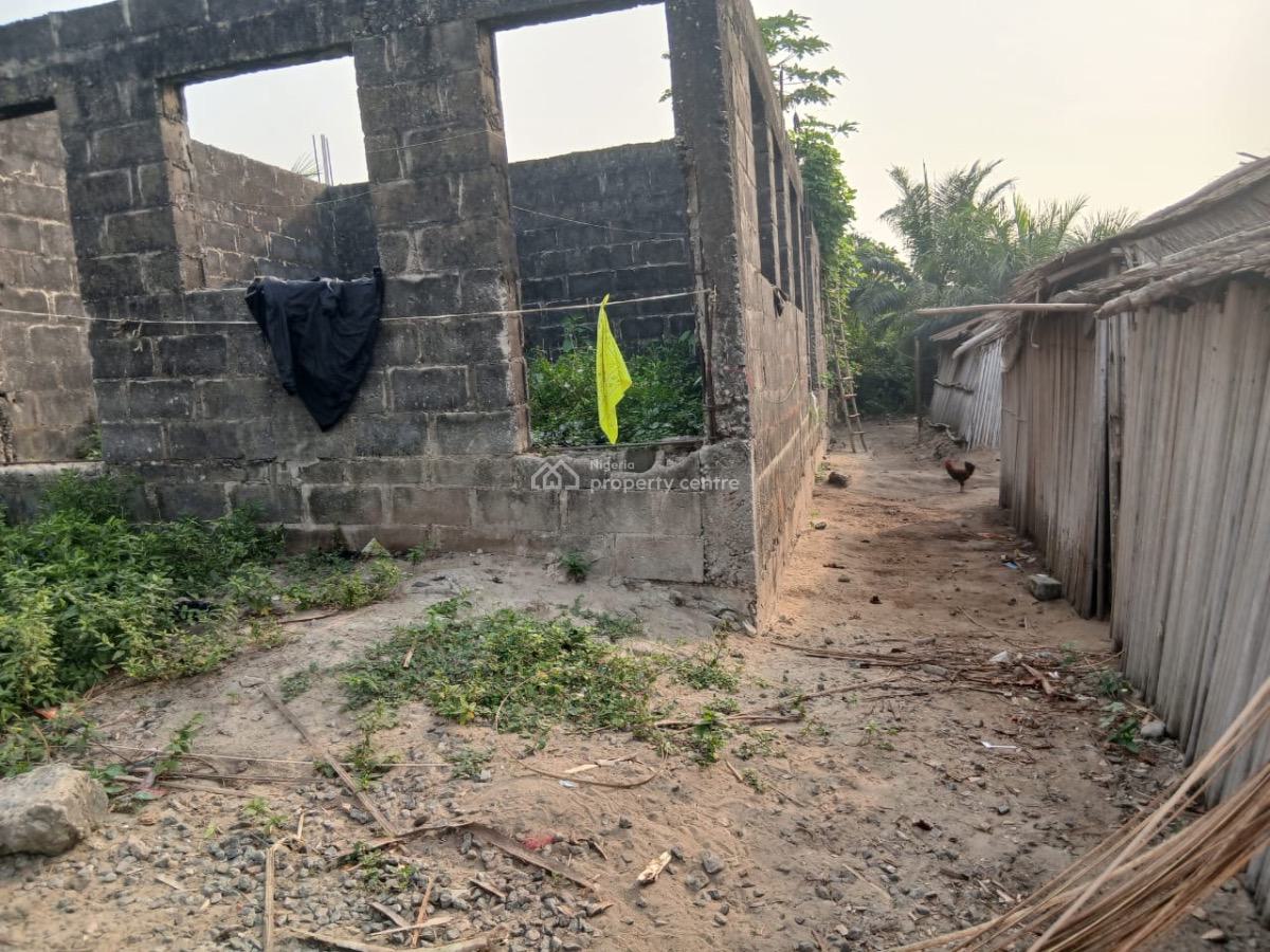 a 3 Bedroom Uncompleted Building, Araromi Town Ibeju-lekki Lagos, Ibeju Lekki, Lagos, Mixed-use Land for Sale