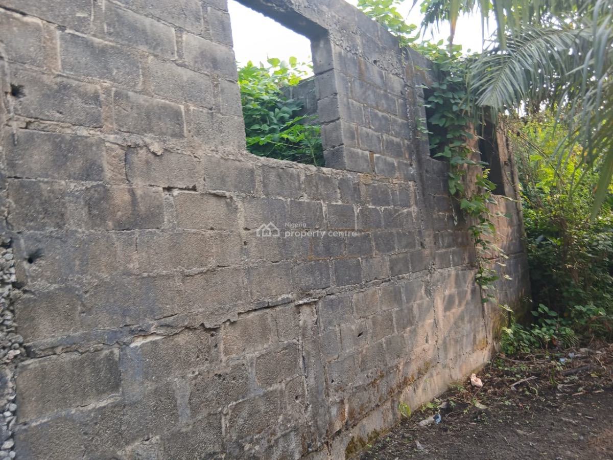 a 3 Bedroom Uncompleted Building, Araromi Town Ibeju-lekki Lagos, Ibeju Lekki, Lagos, Mixed-use Land for Sale